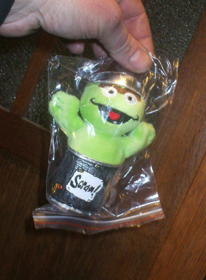 Der Schrottplatz - Spiegelsymmetrisch des Showrooms