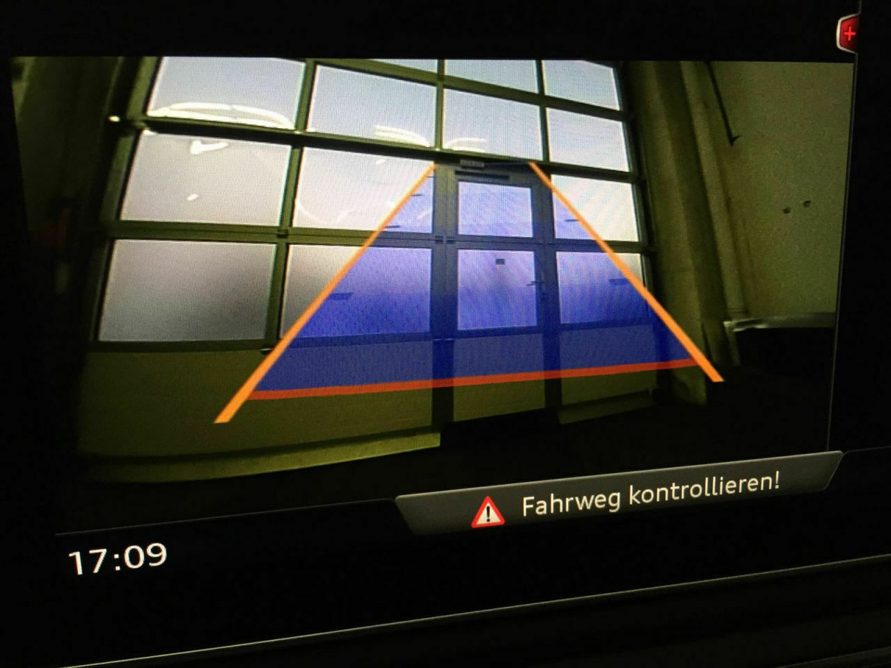 Nachrüstung: Einbau der Rückfahrkamera