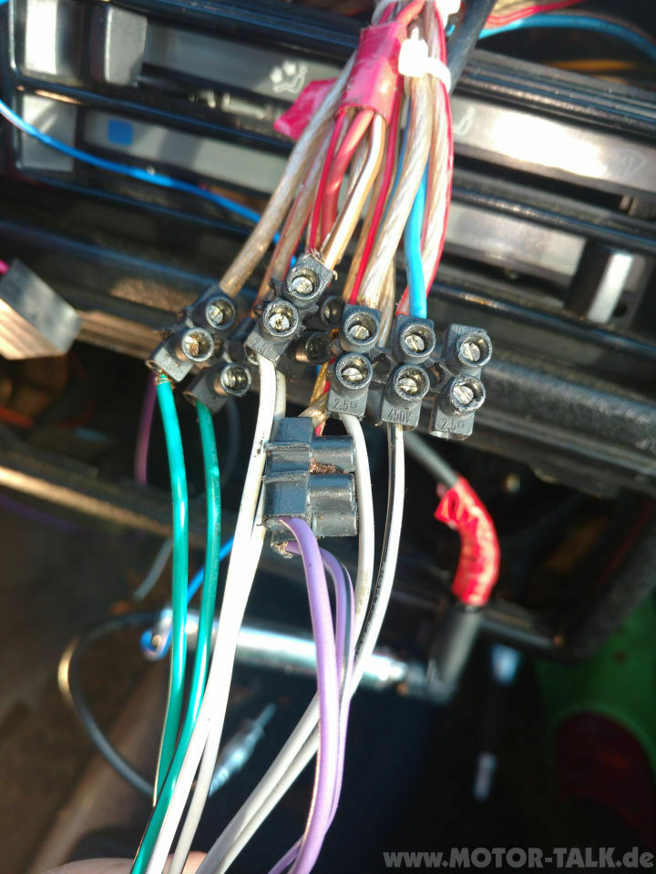 Teil 2 Der Golf muss leben! Heute: Radioelektrik instand setzen