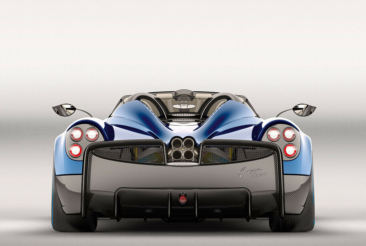 Hinter dem zentralen Viererauspuff sitzt der AMG-V12 mit 764 PS