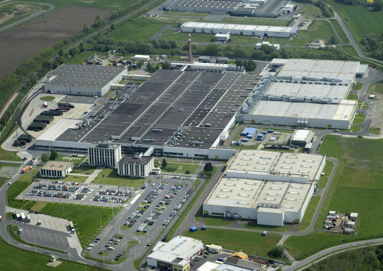 Opel-Werk Szentgotthárd in Ungarn: 1.200 Mitarbeiter produzieren hier vor allem Motoren und Motorenteile, aber auch Automatikgetriebe für Allison