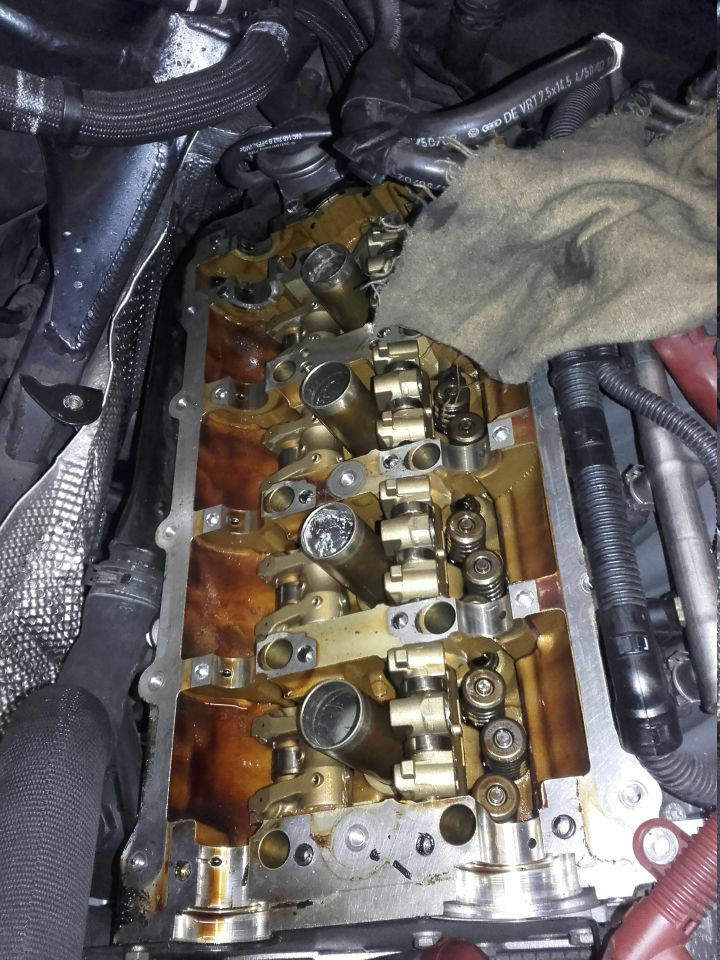 2 x Nockenwellenersatz Bank 1