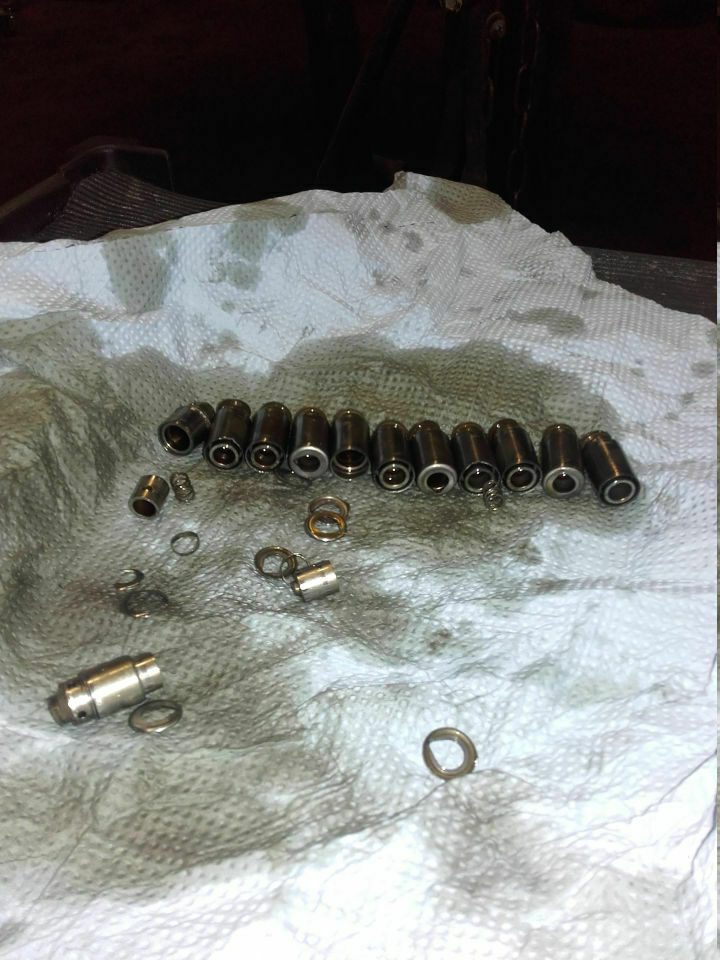 2 x Nockenwellenersatz Bank 1