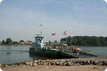 Autofaehre-mondorf-1