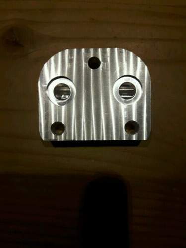 20170330-003500-600x800