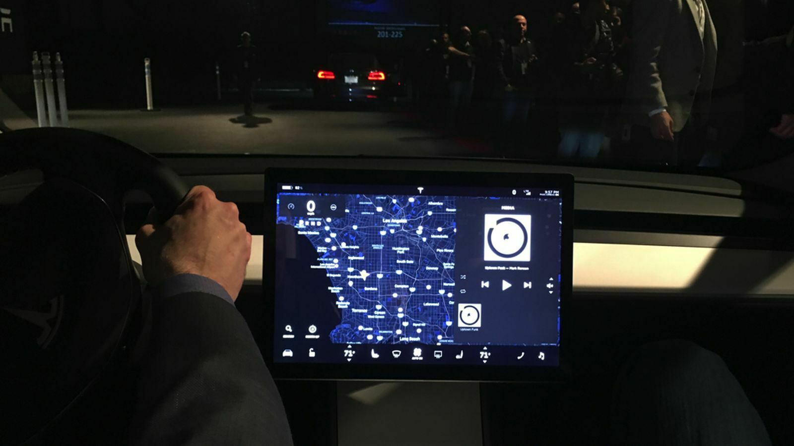 tesla-model-3-first-ride-010-1020-0-0