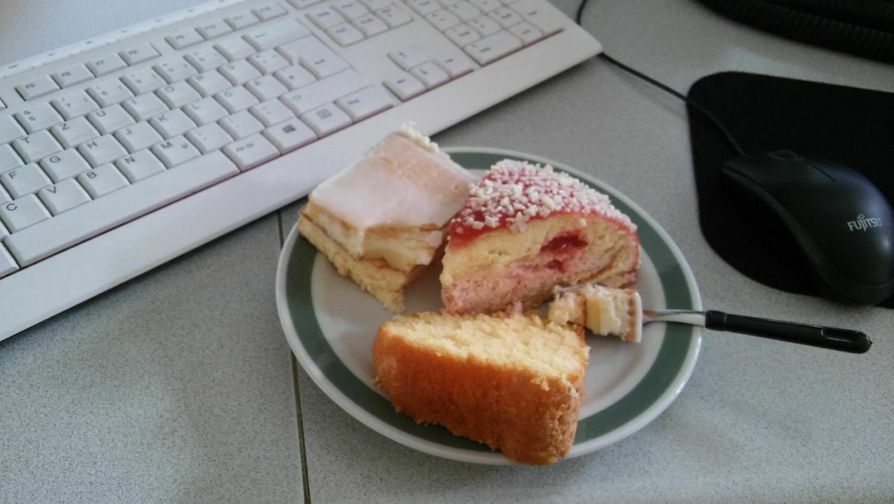 Der Schrottplatz - Spiegelsymmetrisch des Showrooms