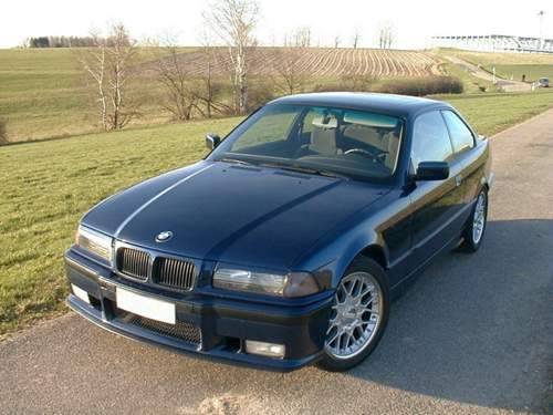 Bmw-320i-coupe