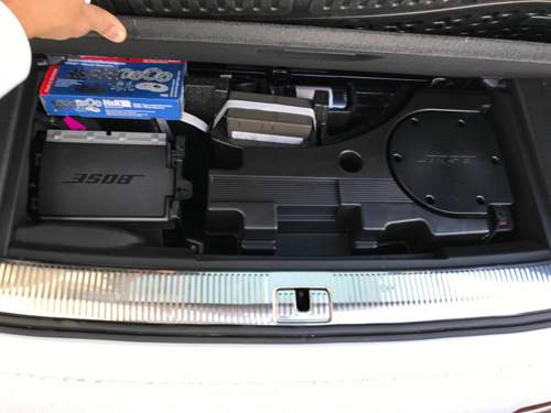 Q7-kofferraum-detail