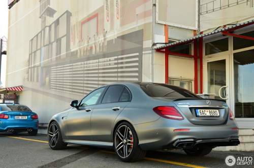 Mercedes-amg-e-63-s-w213-c356505042017183258_9.jpg