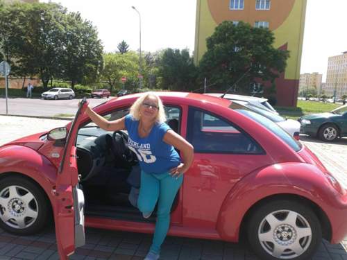 Iveta-mit-beetle2