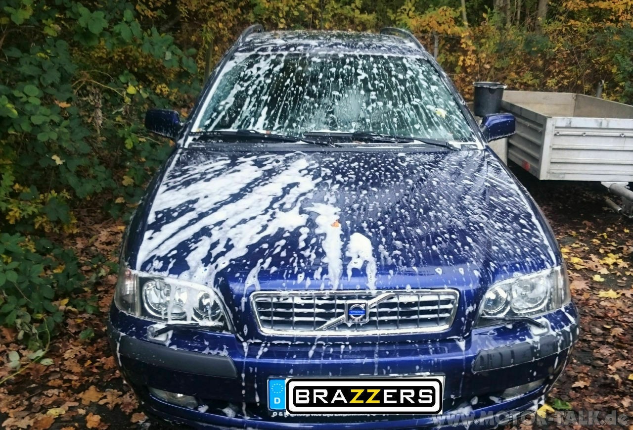 Volvo V40 1 (V/644/645) 2.0 Test