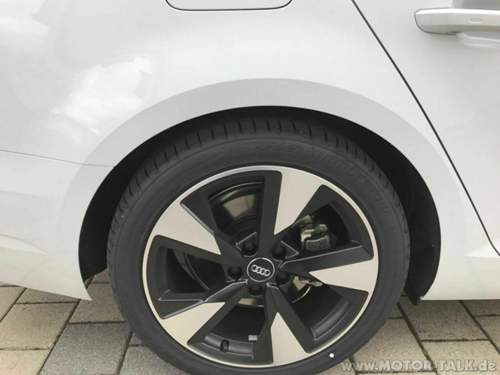 18379260-1675023142526115-855373168-o