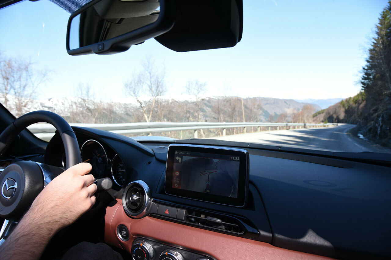 Eine Kurve folgt der nächsten: Ein Traum für Kurvenjäger