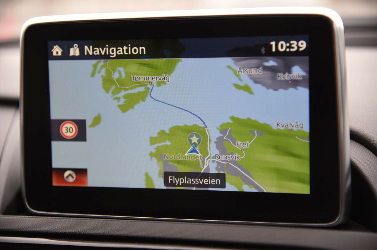 Nein, die Fahrt geht nicht über das Wasser