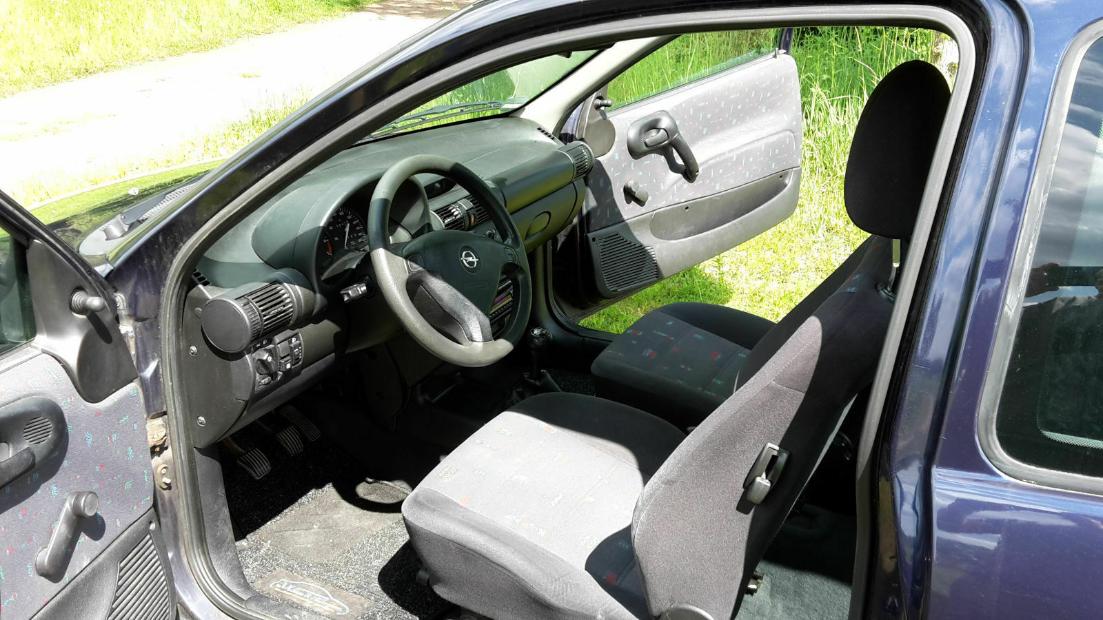 Opel Corsa B Innenraum