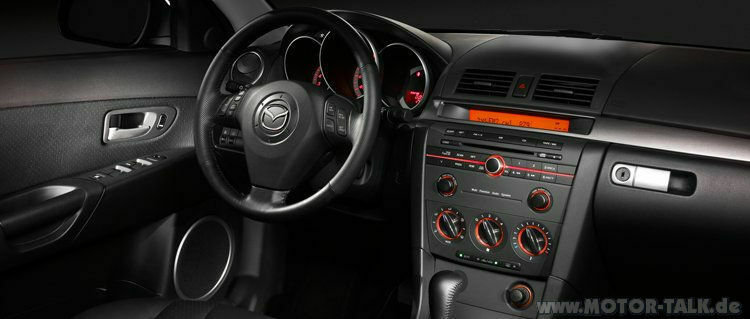 Mazda 3 1 (BK) 1.6 Test