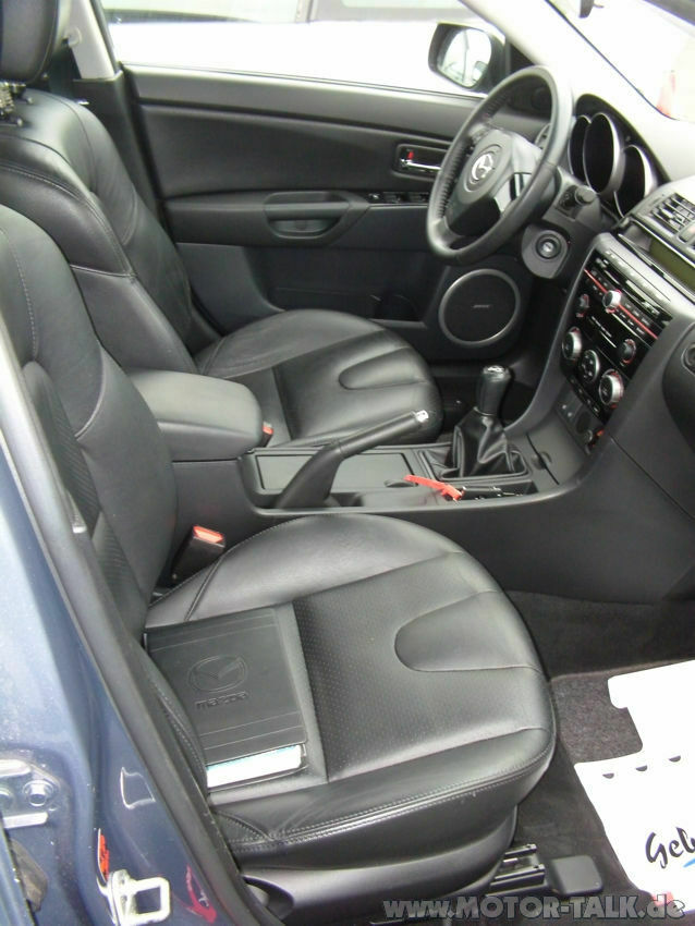 Mazda 3 1 (BK) 1.6 Test