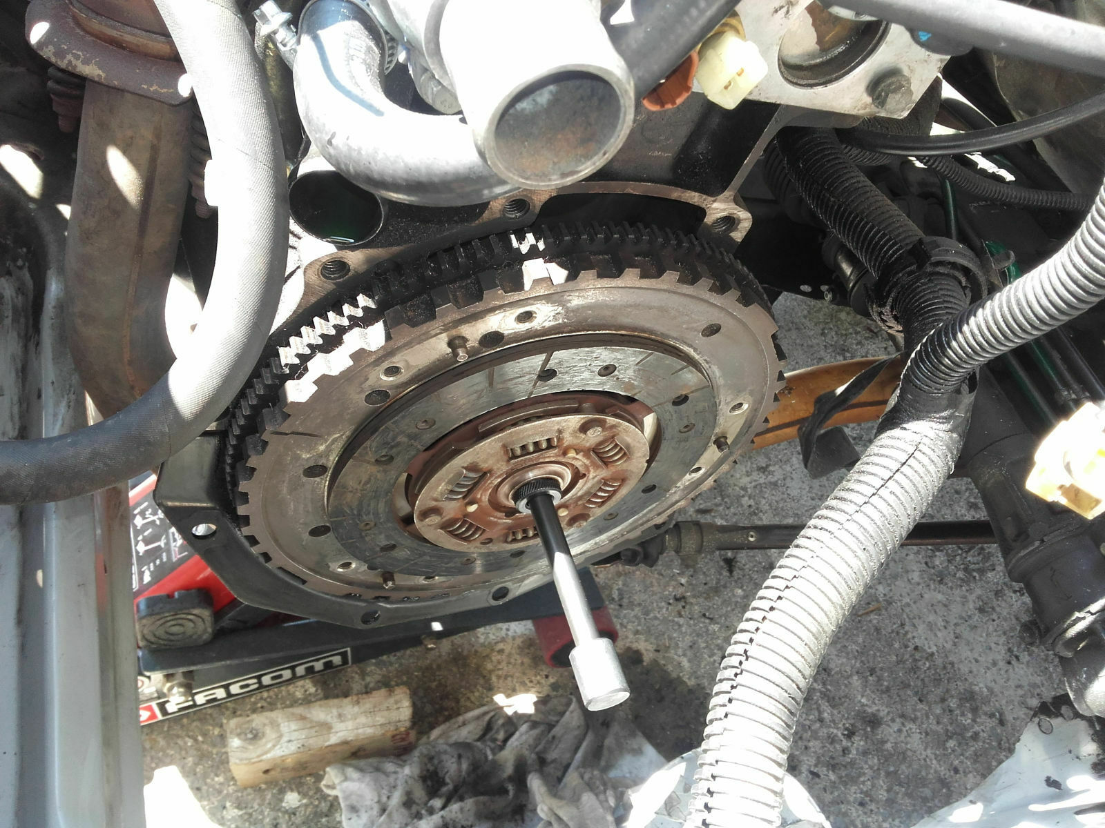 CLIO 1; B57B05, Bj 8/1994, 290.000 km; Kupplung erneuern, Lenkung