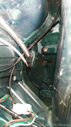 Wasser-fahrerseite-2