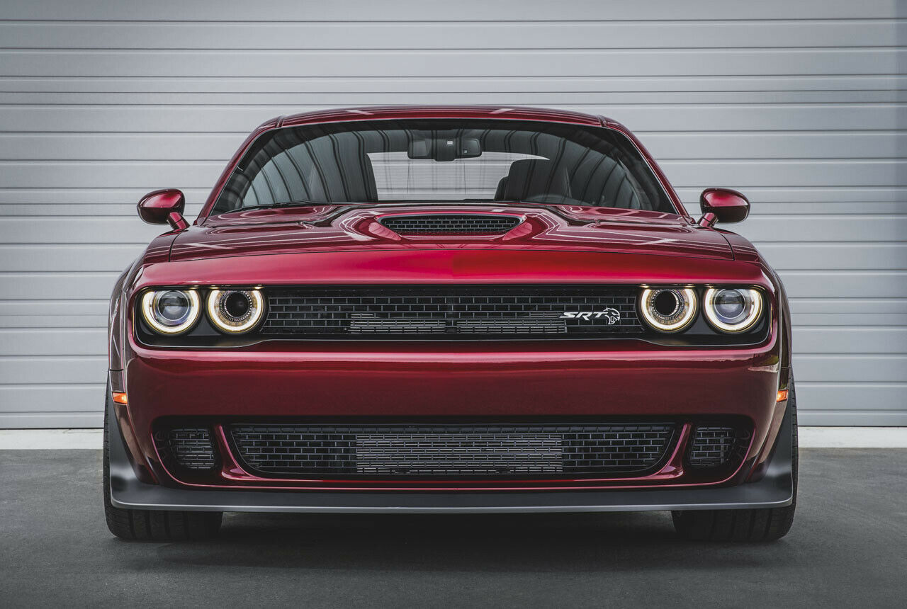 Am Motor ändert sich nichts: Es bleibt beim 6,2-Liter-V8 mit Kompressor und 717 PS