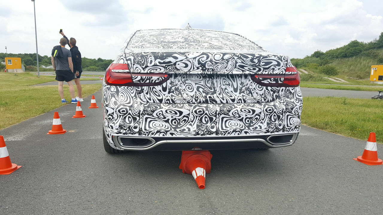 Rückwärts einparken ohne Sicht nach draußen - kein Problem