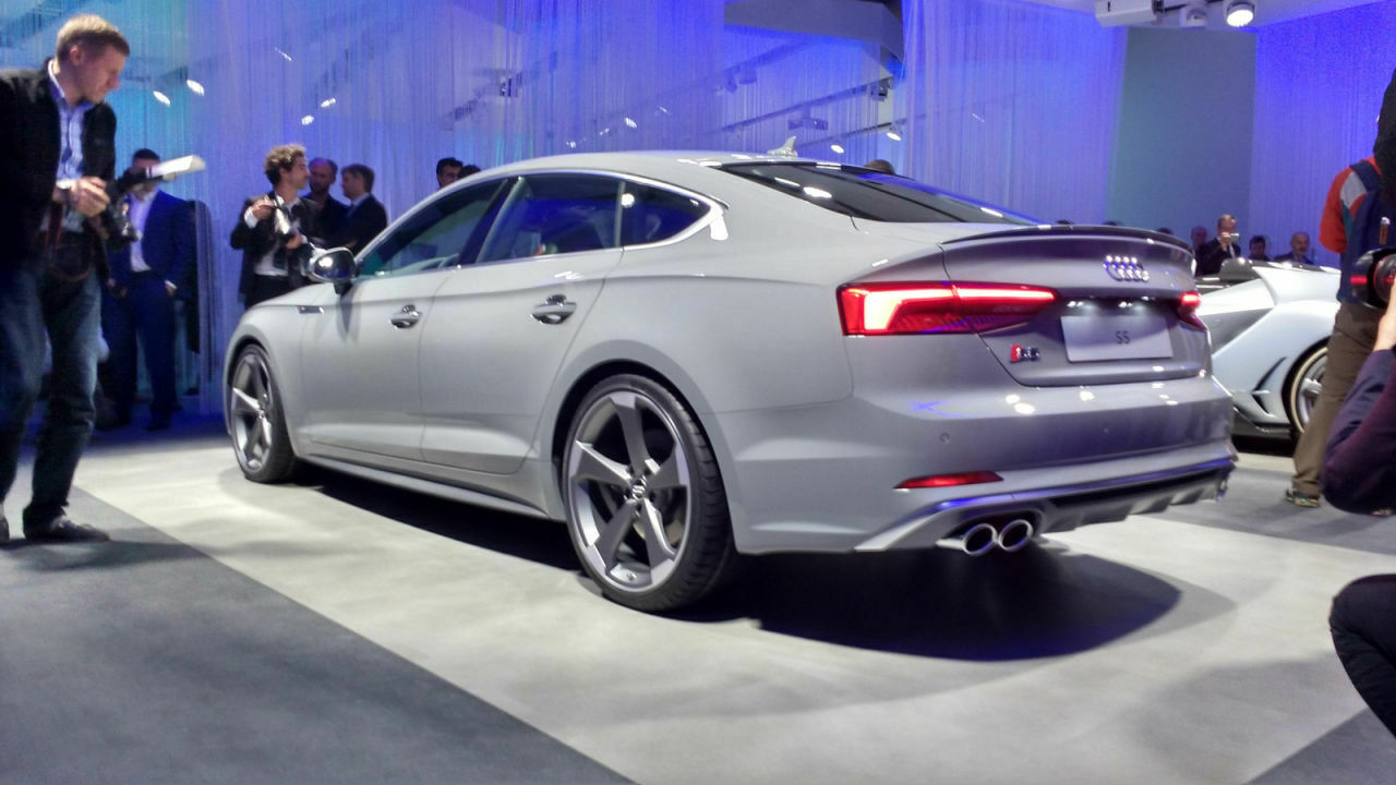 Audi-s5-sportback-03.jpg