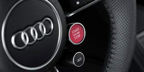 Audi-r8-lenkrad-knoepfe