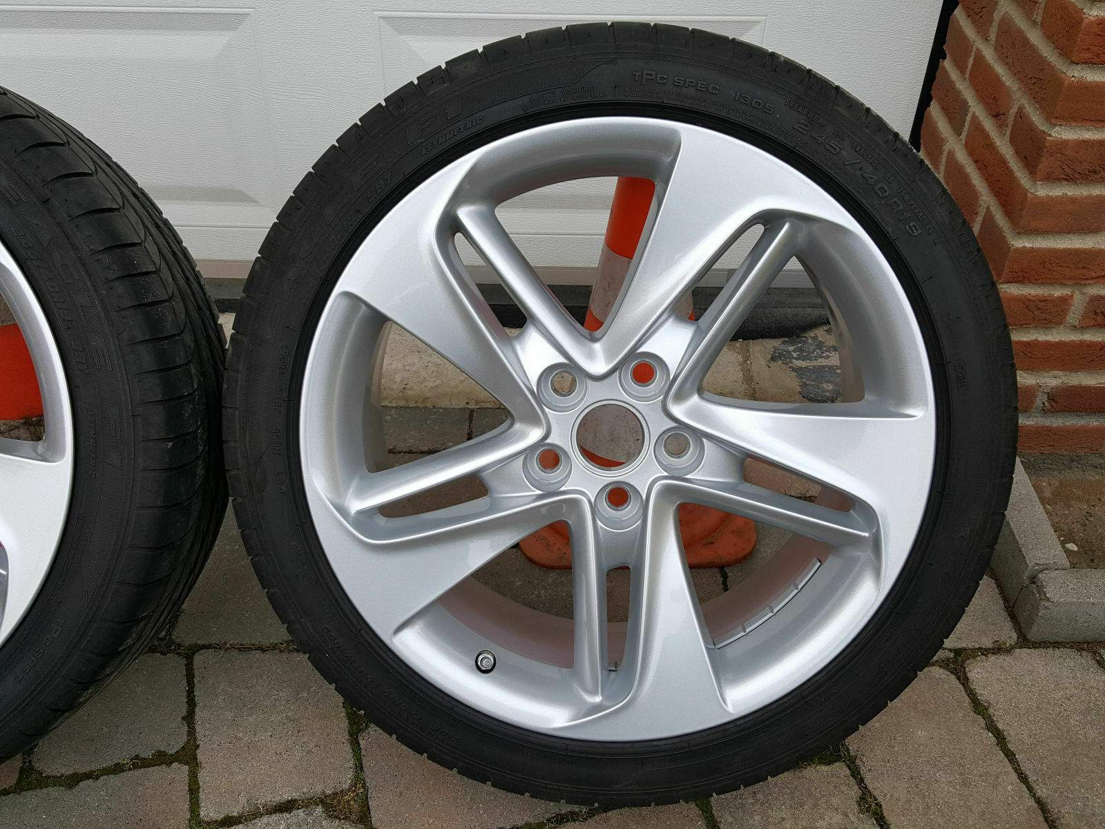 Barum Bravuris 6 245/40 R19 98Y prezzo per pneumatici estive