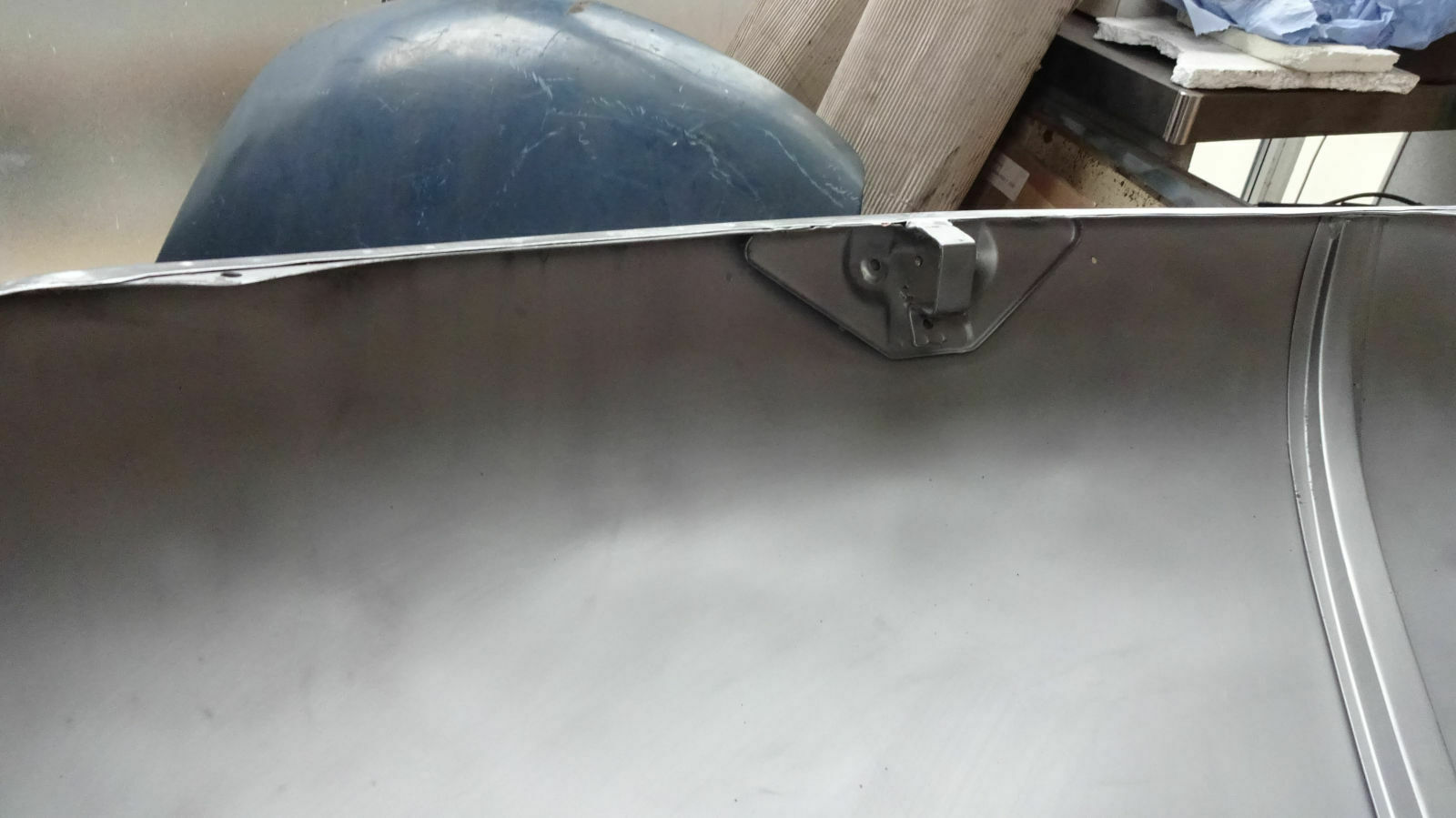 motorhaube-gestrahlt-f12r-4