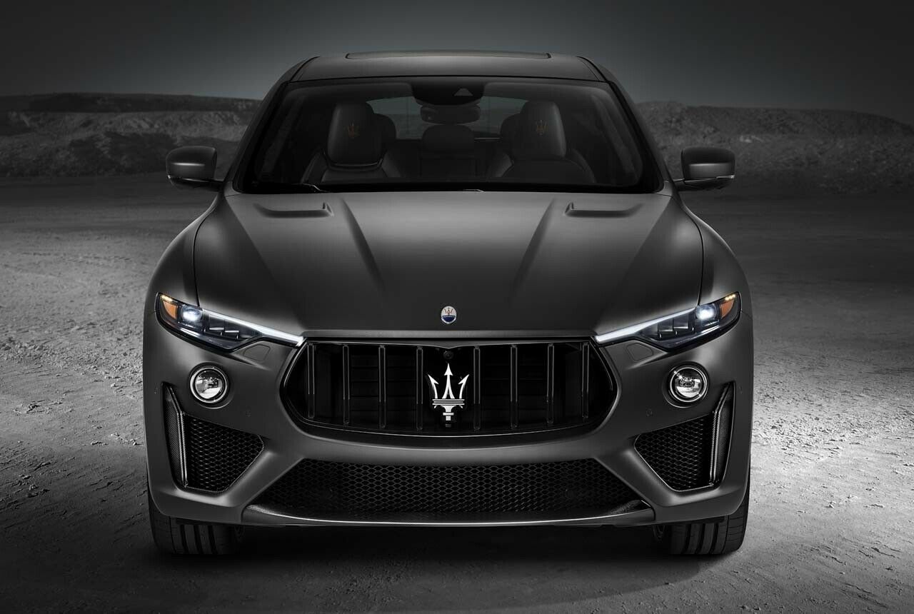 Die Trofeo-Version des Maserati Levante kommt mit tieferer Schürze und mehr Lufteinlässen als die zivilen Versionen