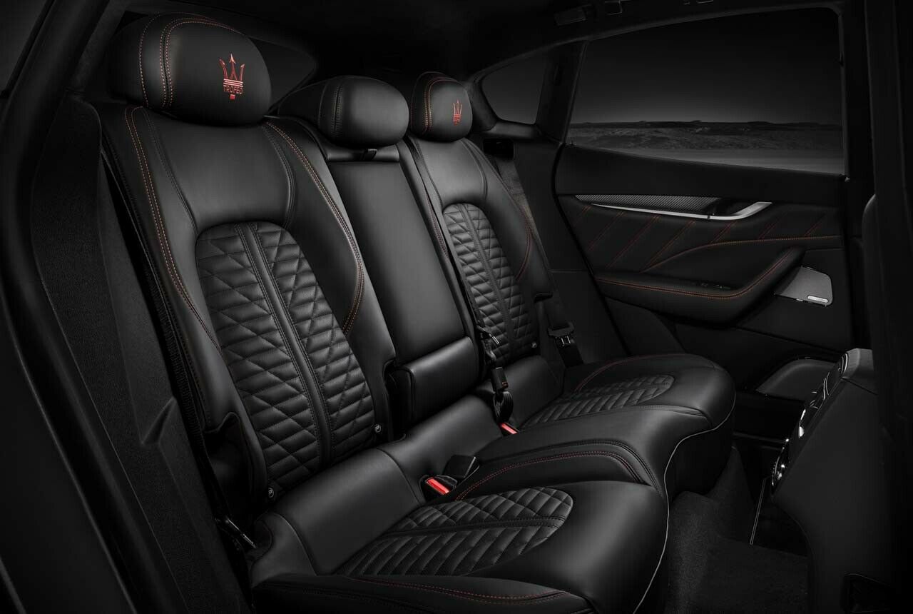 Der Innenraum des Maserati Levante Trofeo: Die Rückbank