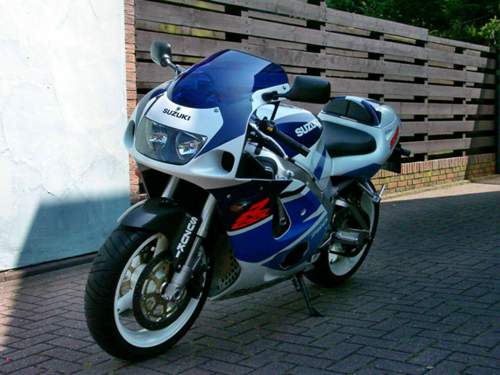 Suzuki003