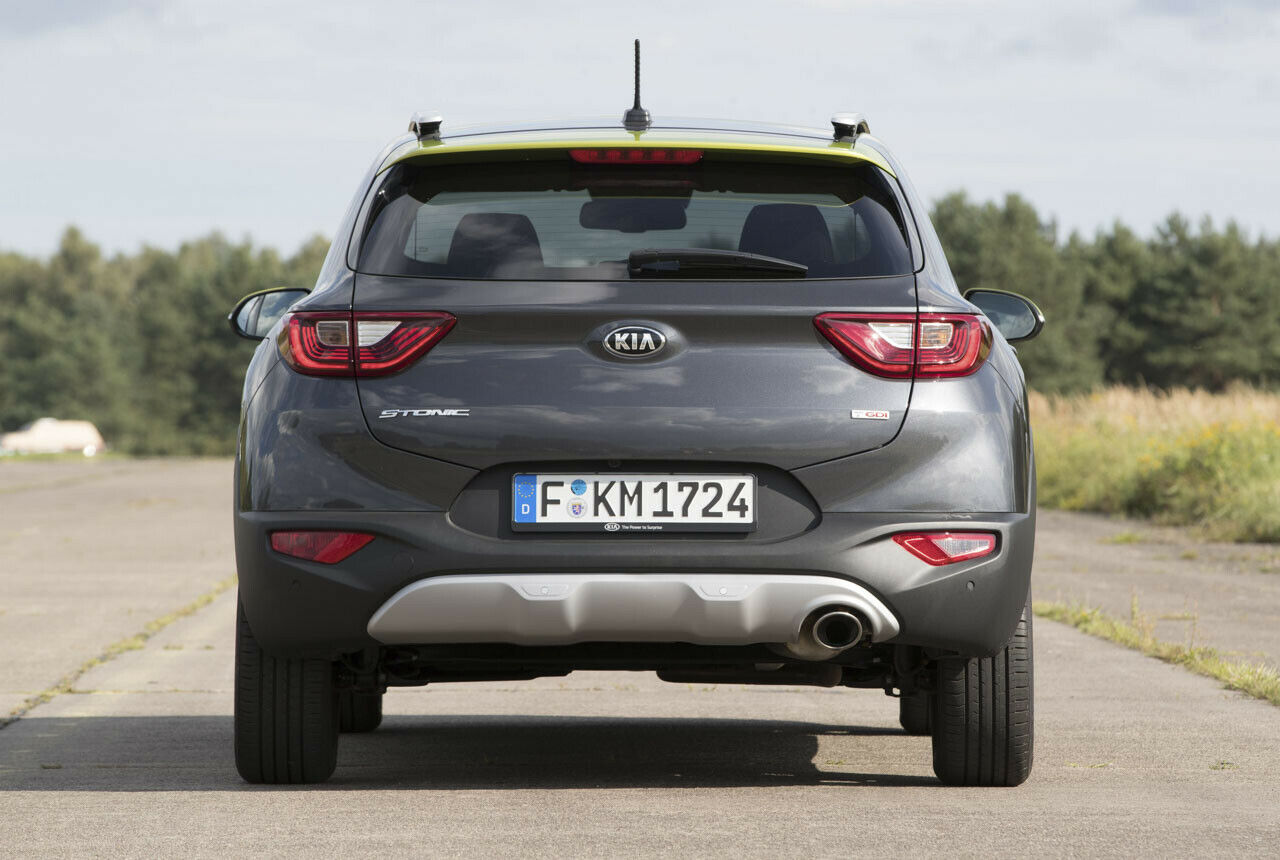 Kia Stonic Heckansicht: Nicht übertrieben extravagant, aber schick