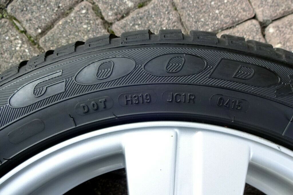 Seitenwand 2015er zum Vergleich