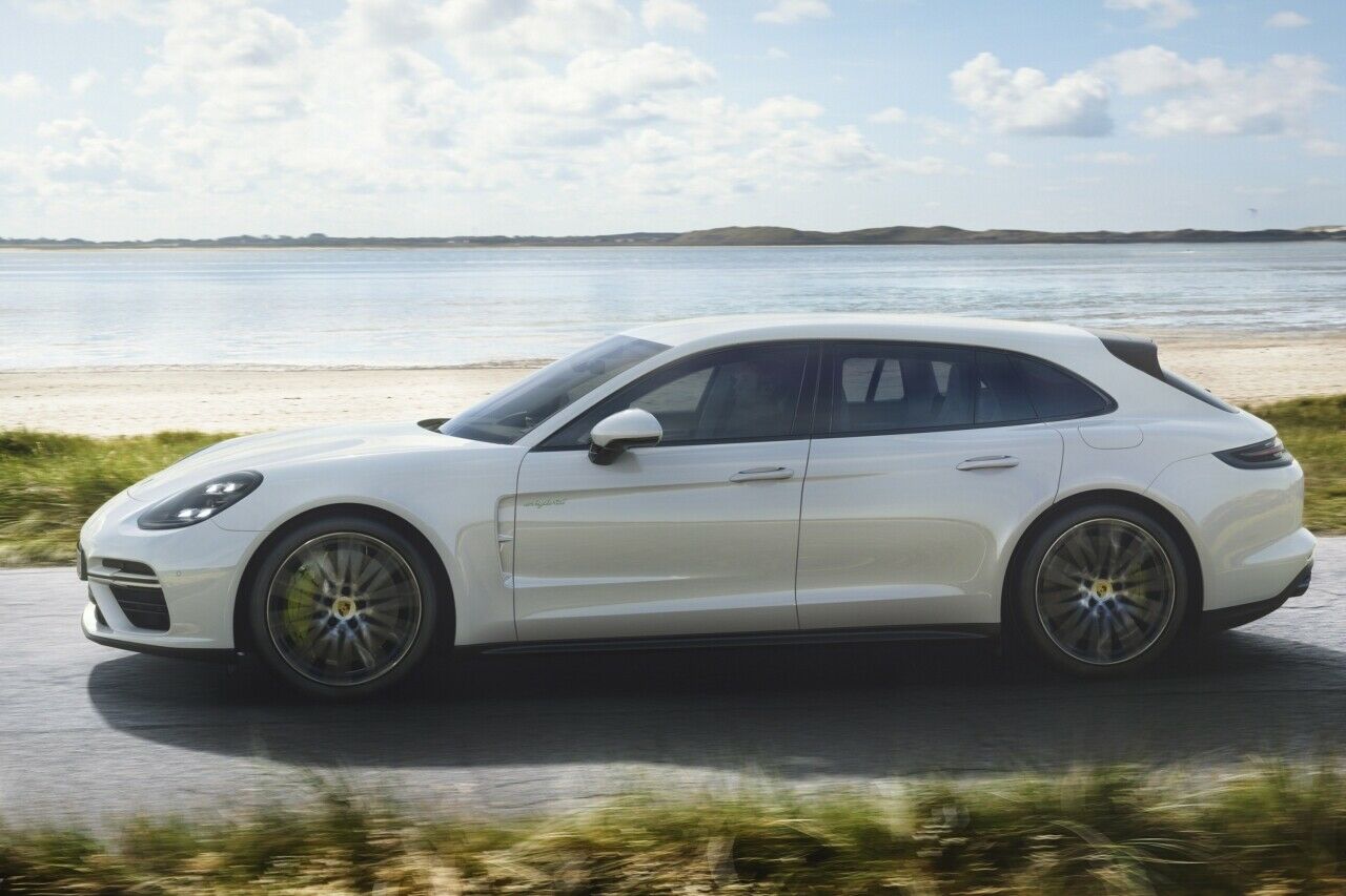 Der Porsche Panamera Turbo S E-Hybrid Sport Turismo