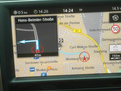 Navi-Anzeige im Zusatzfenster