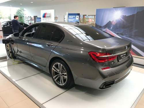 7er in Magellangrau.jpg