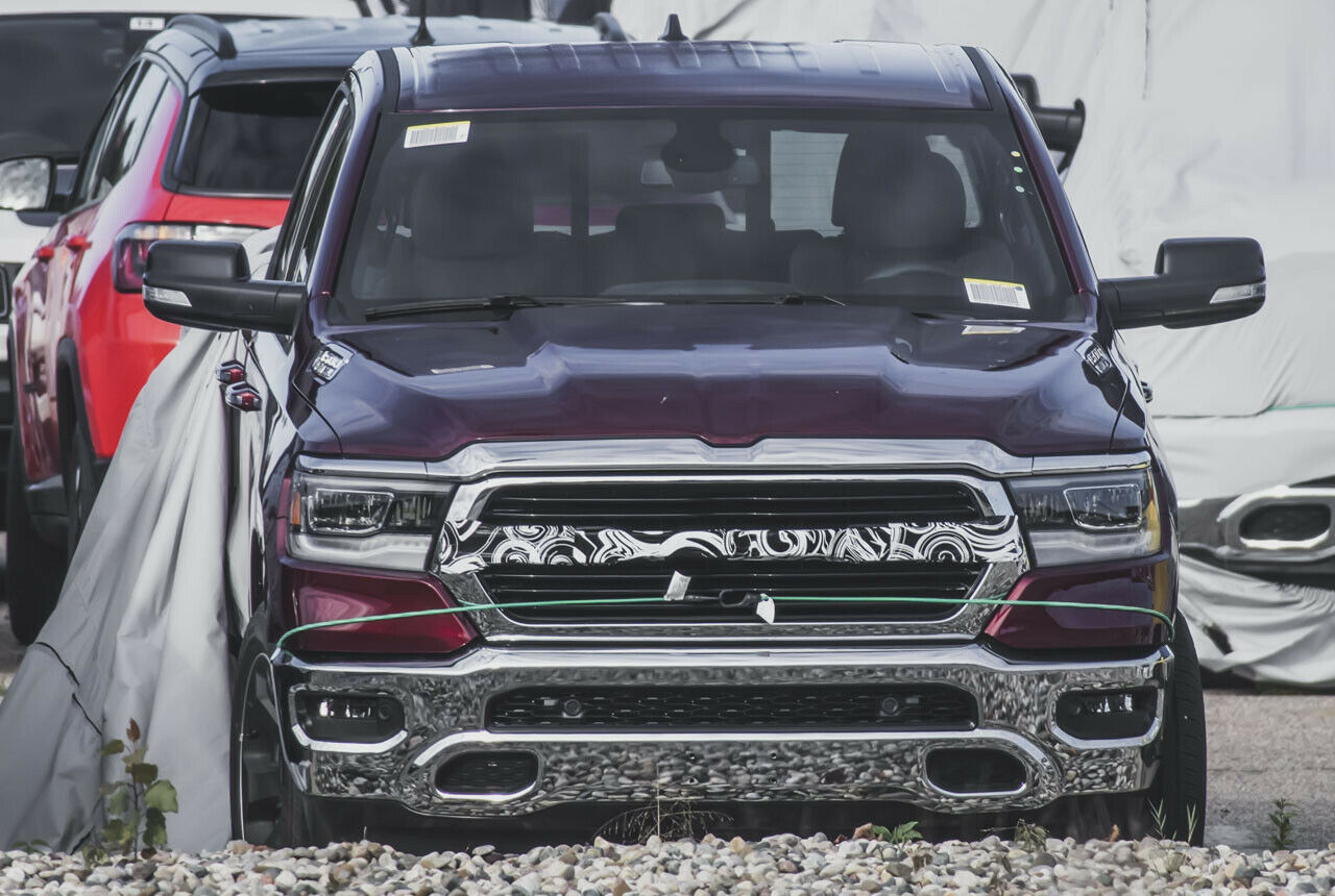 Fiat-Chrysler wollte das Kernmodell der Nutzfahrzeugmarke Ram aerodynamischer gestalten, verkleinerte den Kühlergrill