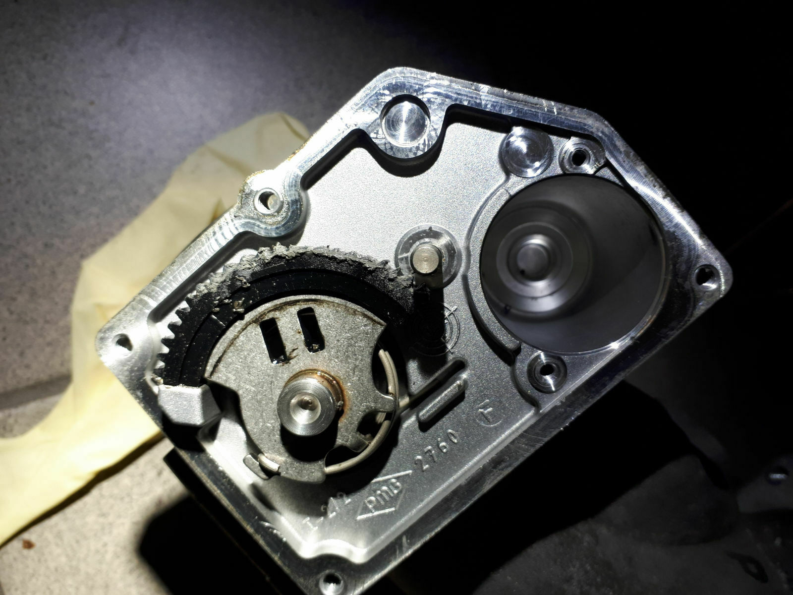 Saugrohrklappe 2 Audi 2,7 TDI