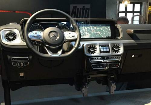 40880b44f059bfb9c1a66bf8542d0afb17825401