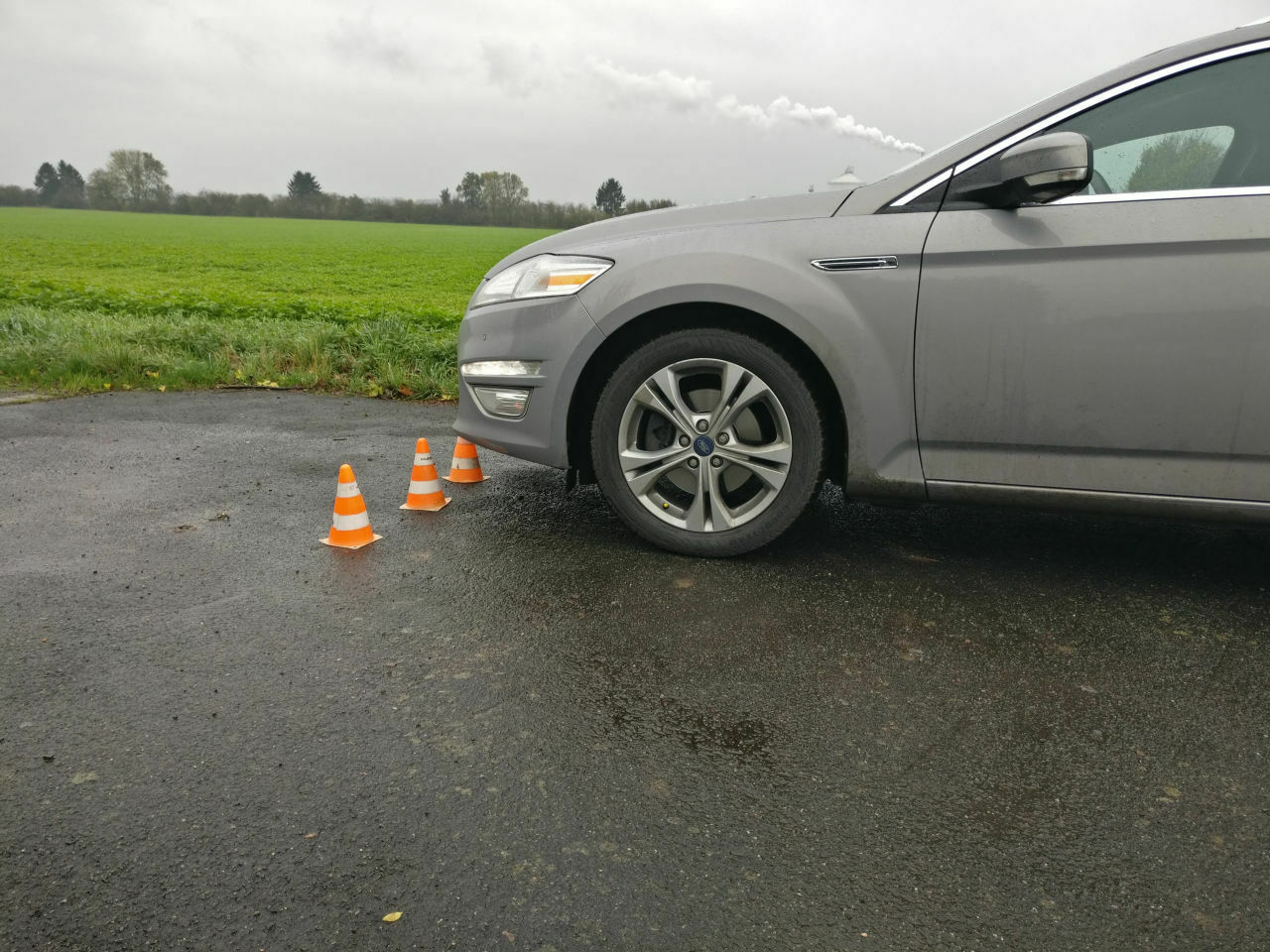 Gelungener Bremstest mit dem Goodyear Ganzjahresreifen