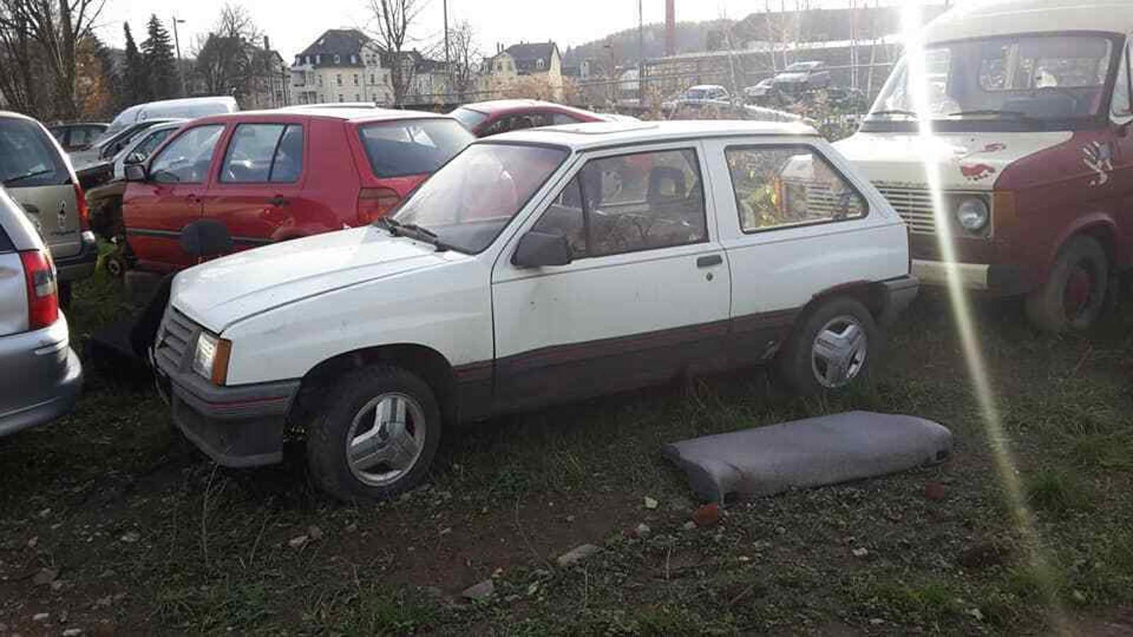 23795901-699830803553601-4689350272117071853-n