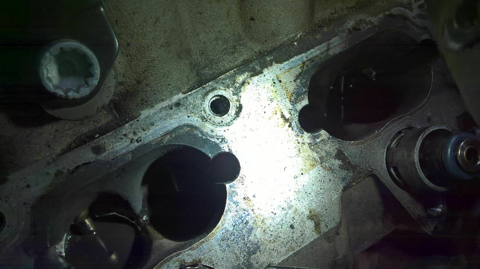 A4 B7 2.0 TFSI BWE - Leerlauf Rucken