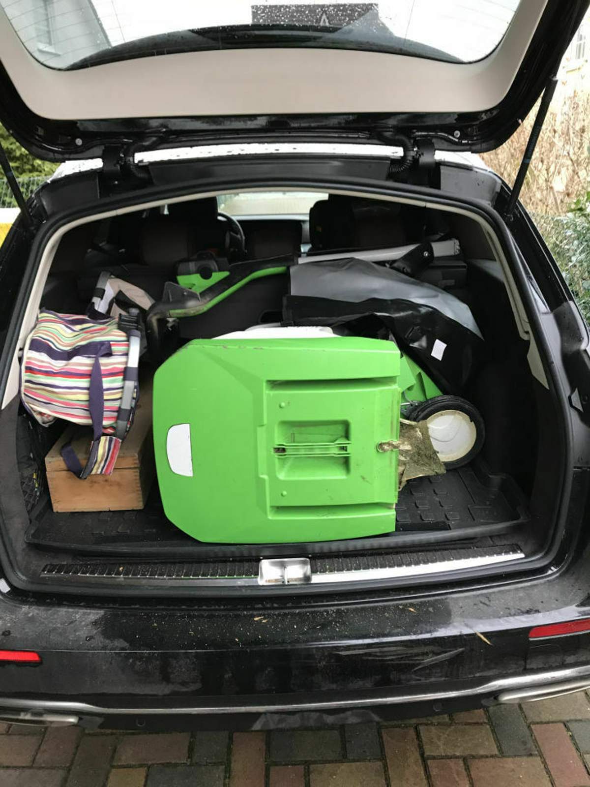 4aec9756-8996-4e01-9fc9-4b7f7383ffac