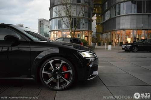 Audi-tt-rs-roadster-2017-c262001042017230342-8