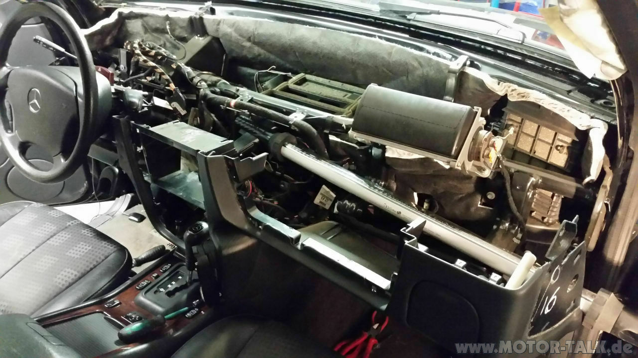 W163 MOPF Heizkasten Wärmetauscher Innernraum komplett ausbauen?