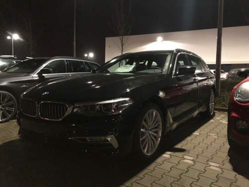 540xi Front.jpg