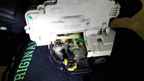 2cb81051-61d0-4690-8e3e-a275ef84d807