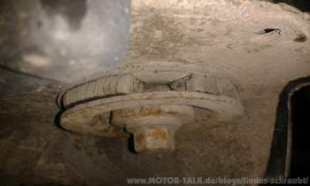 Buchse Hilfsrahmen rissig